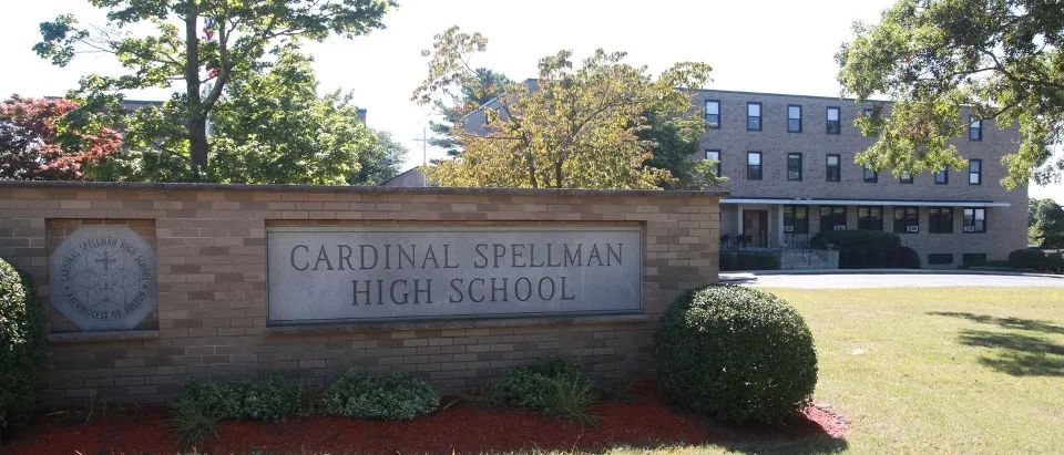 美国波士顿Cardinal Spellman High School 卡蒂诺斯佩尔曼高中介绍