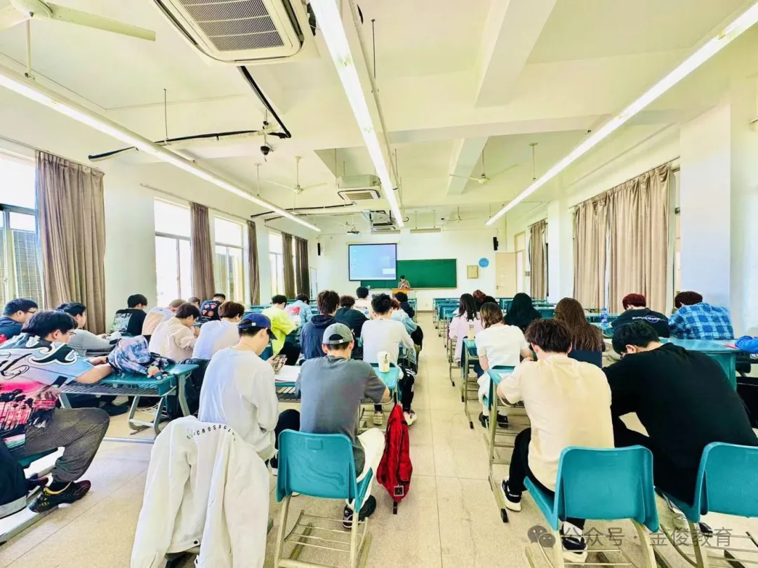 上海立信会计金融学院外国语学院丨留学语言预科培训项目招生简章