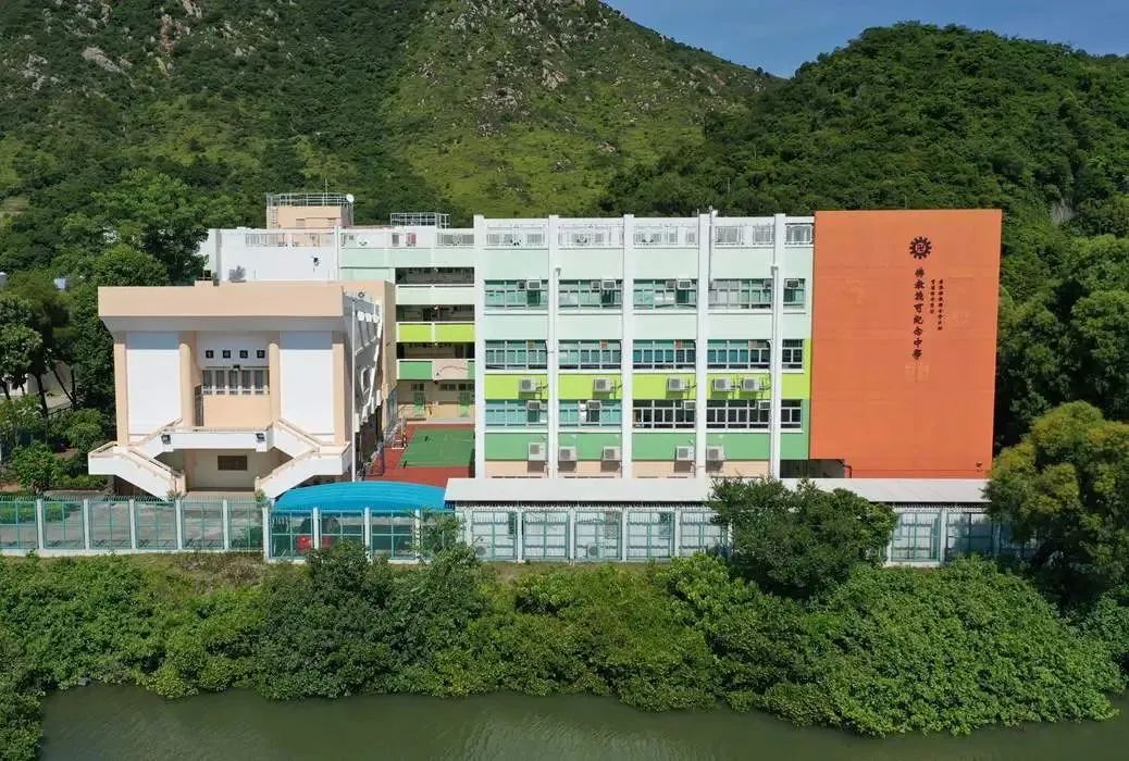 香港13所热门寄宿中学接受申请！最早4月底截止！