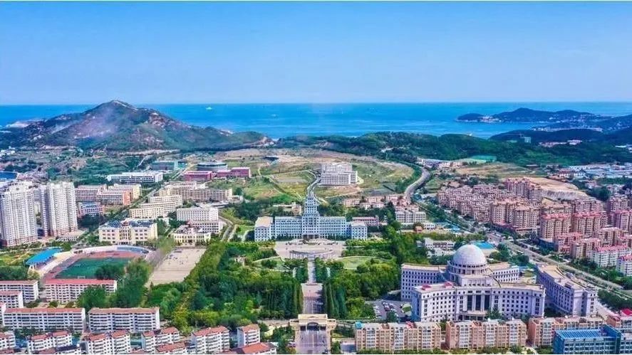 哈尔滨工业大学(威海)国际教育学院英新澳世界名校定向班2+2商科方向！