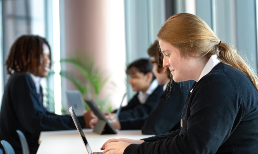 哈特兰国际学校(Hartland International School)入学指南