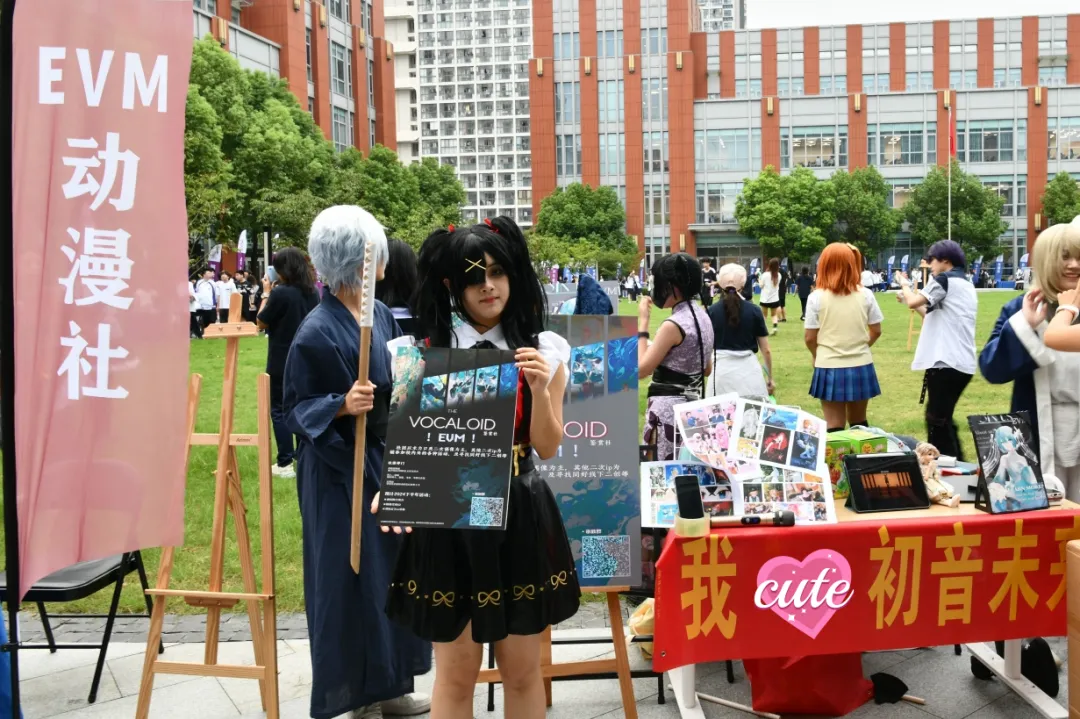 上海国际高中｜圣华紫竹学院2025年秋季招生简章！5月25日开放日报名中！新增日高部！