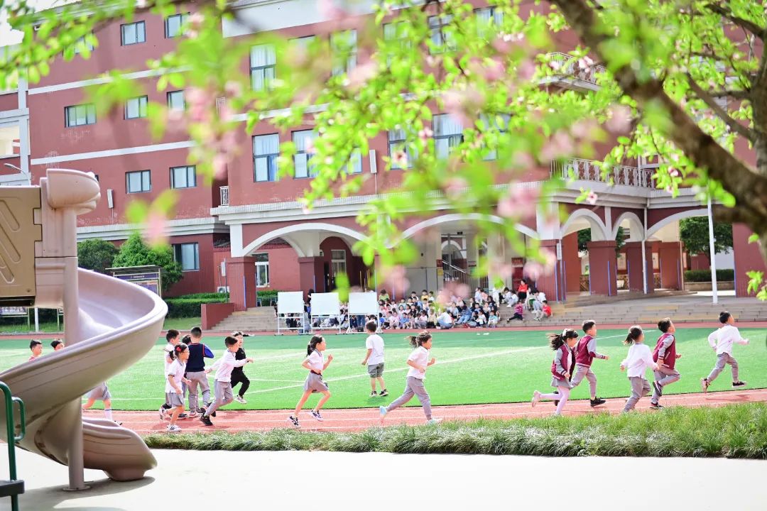招生信息|彭州市嘉祥外国语学校2025年一年级、七年级招生简章