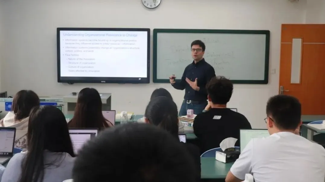招生简章 丨 2025年西南财经大学国际本科项目招生简章