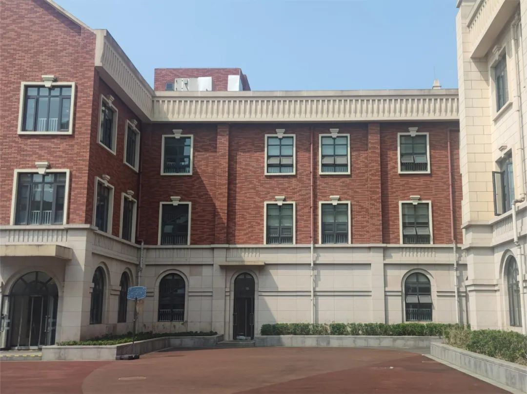 成都国际部&国际学校开设Alevel课程的有哪些？