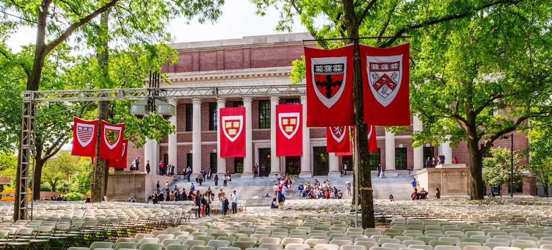 新！2025-26U.S News全球大学排名：美国大学“实力霸榜”，UCL逆袭首进前十！