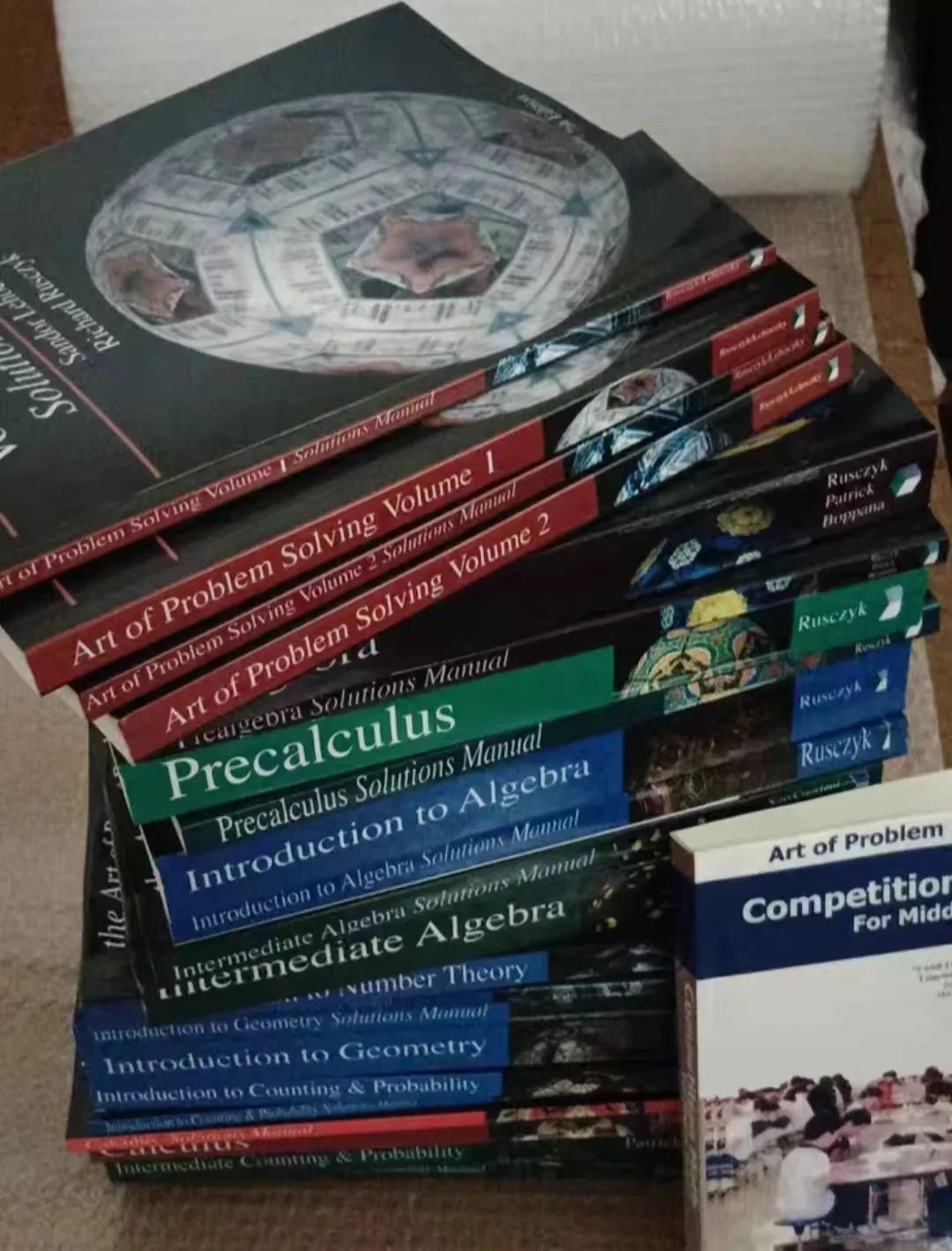提问：体制内的孩子可以备考AMC8数学竞赛吗？有没有快速提分课程推荐？