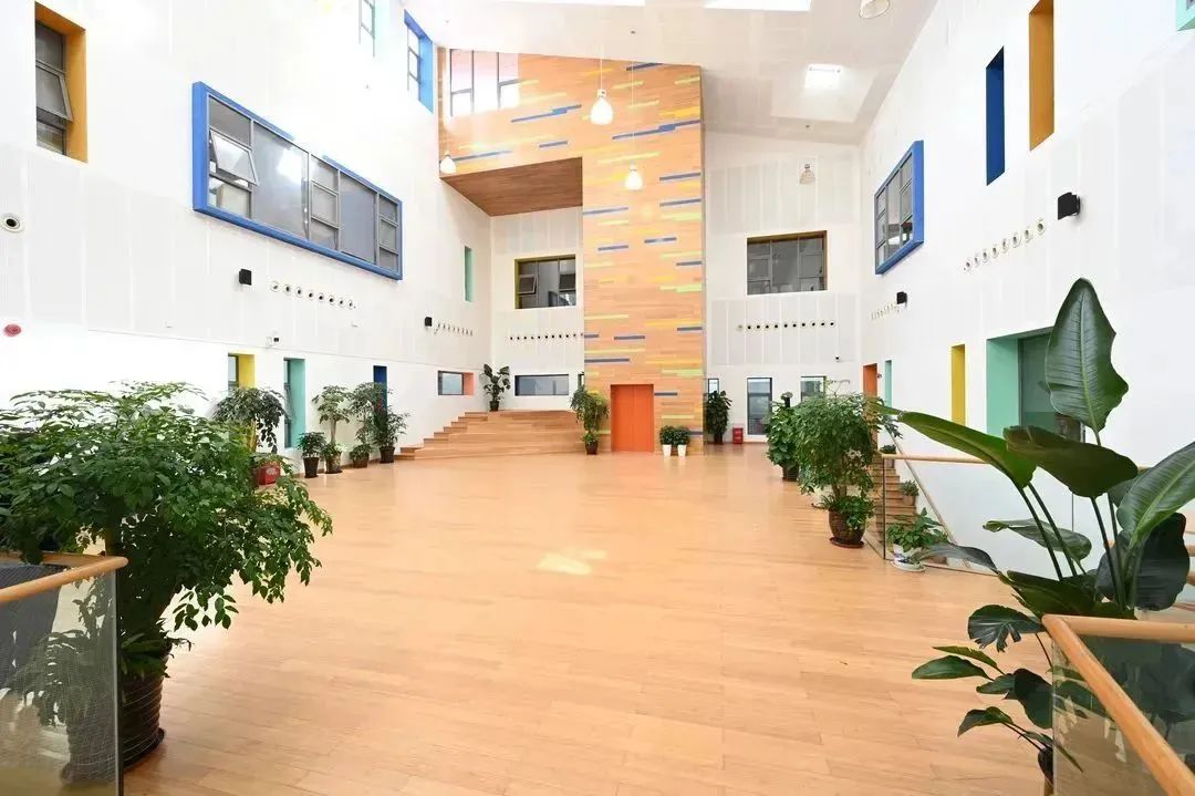 新加坡才是最高性价比留学方向？学费低至每年6.2万！附上海新加坡高中最全盘点