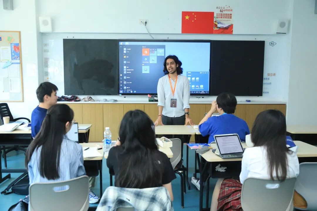 【9-12年级】牛津学术峰会六大课题公布：从高等数学，到电子电气工程，学霸请入队