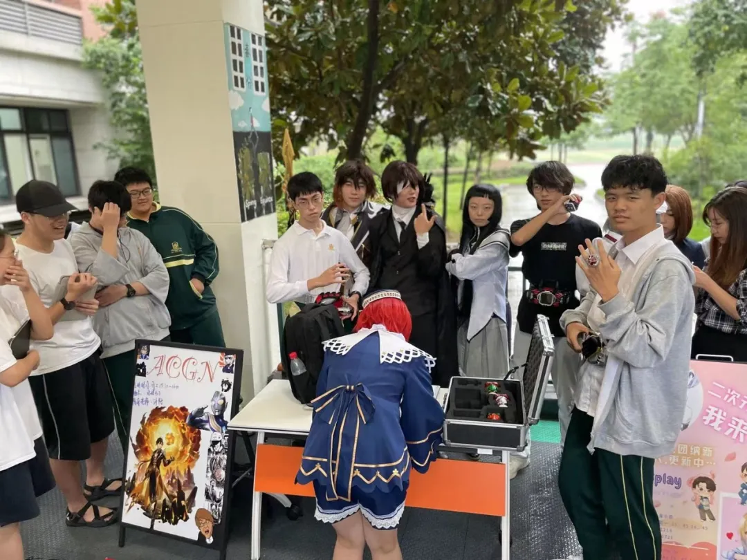 上海加拿大高中｜上海枫叶双语学校2025年秋季招生简章！沪上老牌“21所”学校！