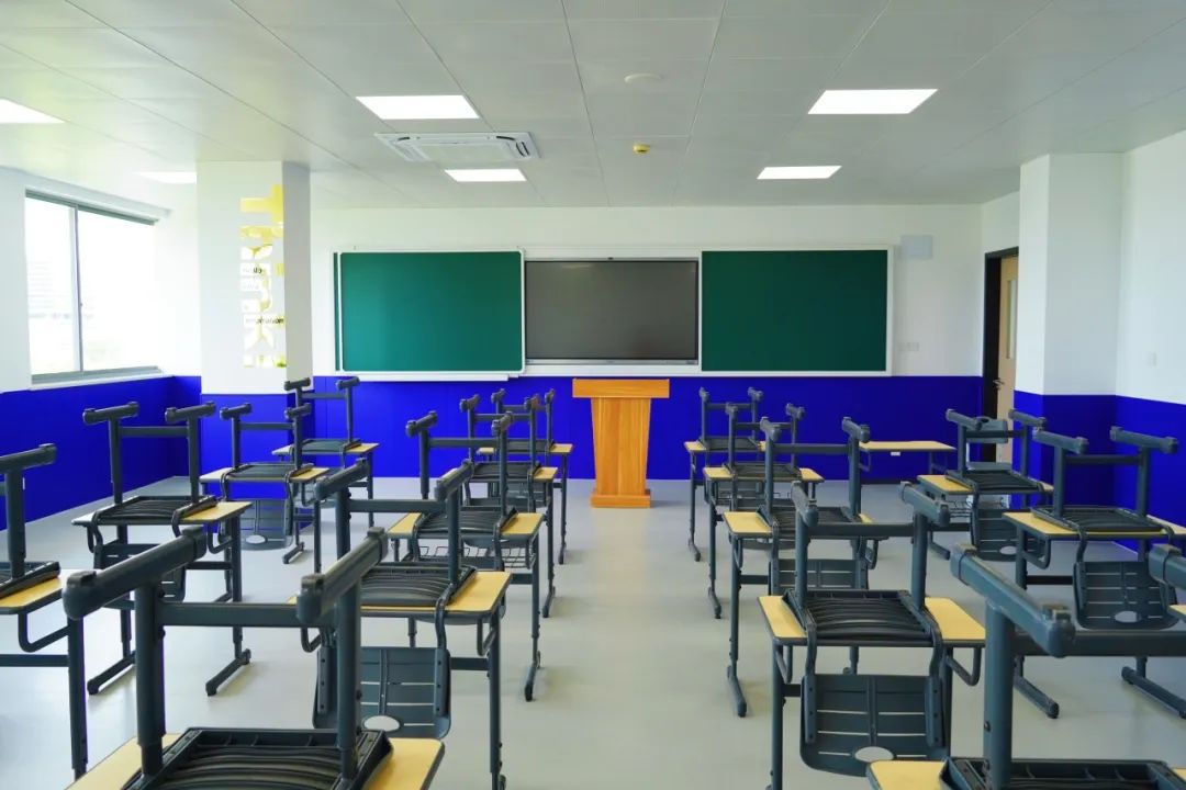 7月26日，上海常青藤学校张江科学城新校区首场实景探校！