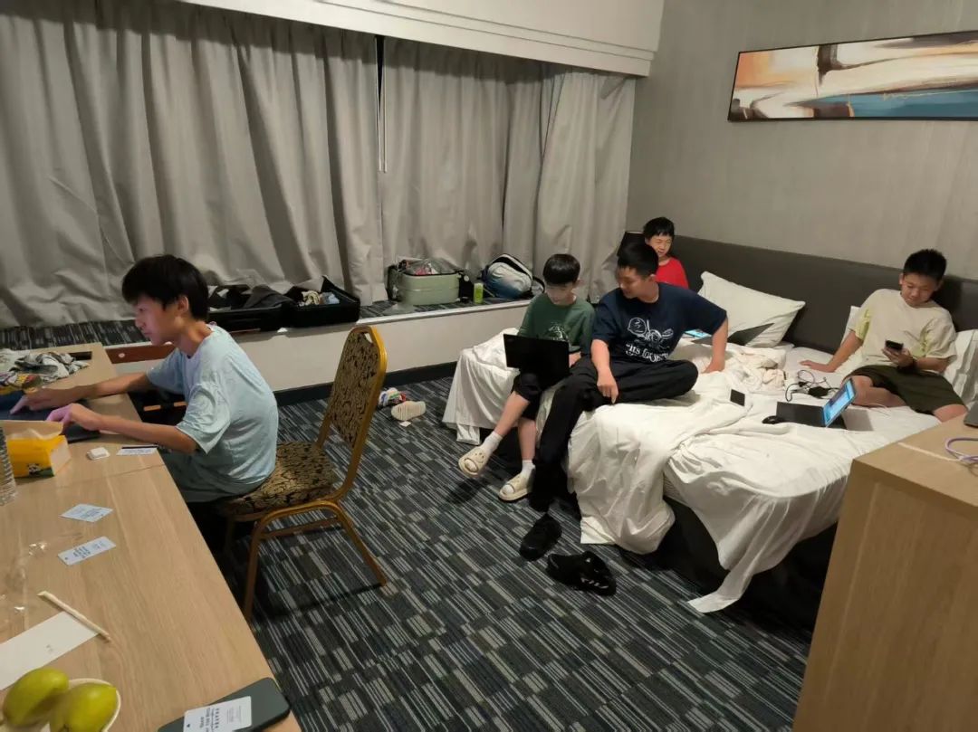 智启未来，能聚香江 | 一场联结全球与未来的科创研学之旅