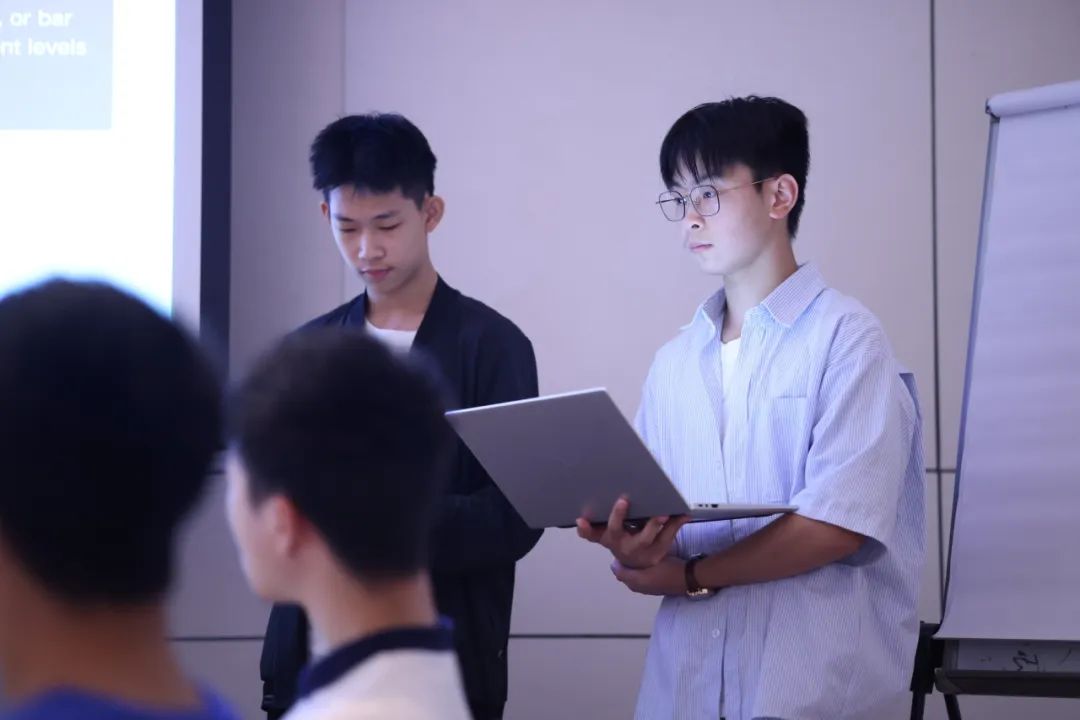 【9-12年级】牛津学术峰会六大课题公布：从高等数学，到电子电气工程，学霸请入队