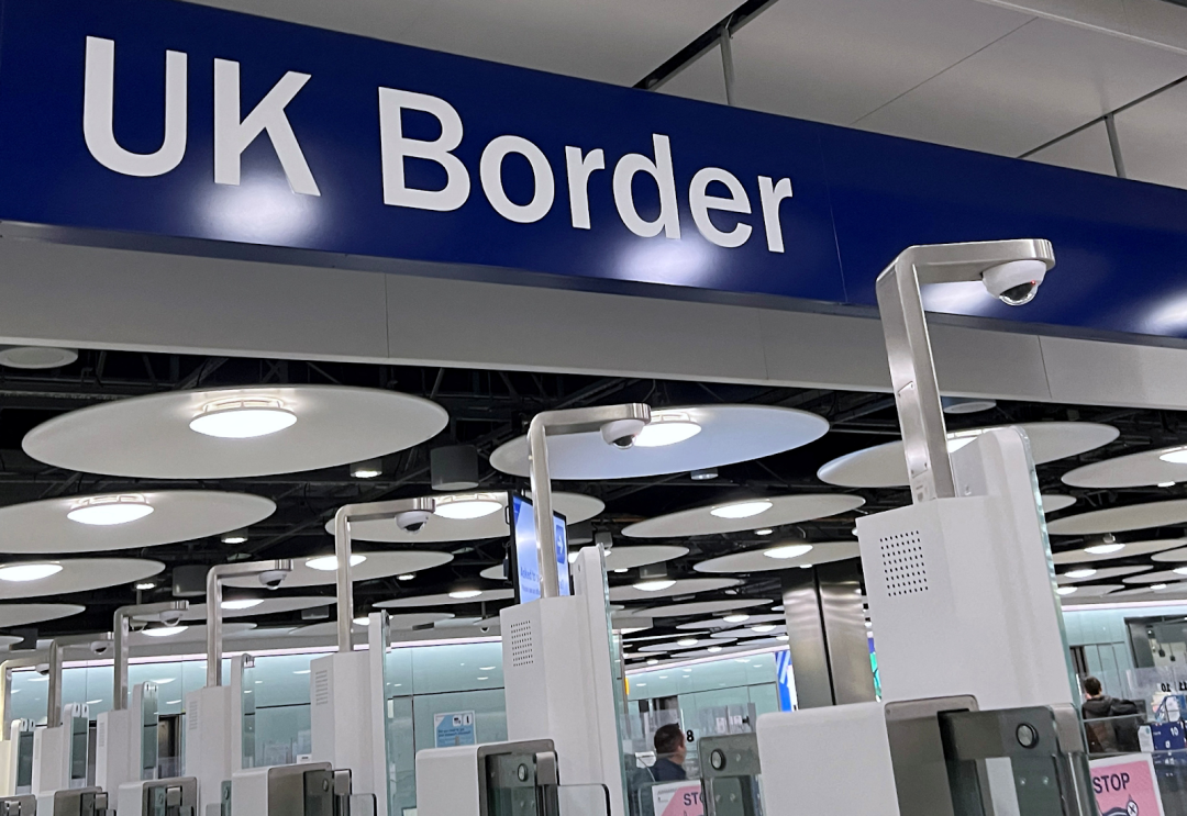 2025最新英国留学行前指南，一键开启丝滑入学
