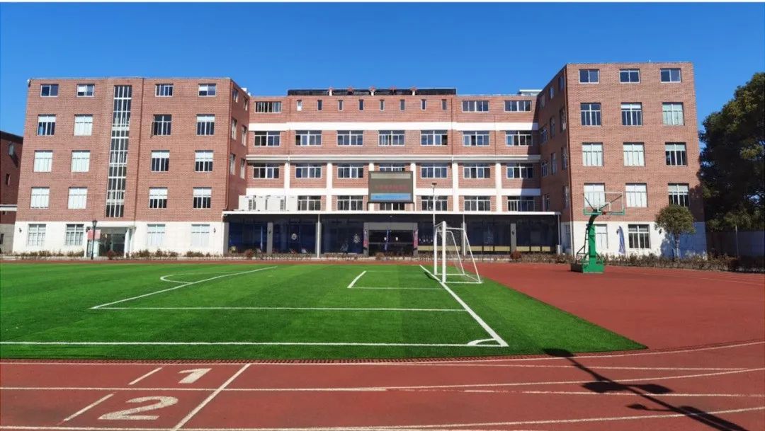 上海国际高中最后“捡漏”机会盘点！中考多少分免笔试？奖学金如何申请？