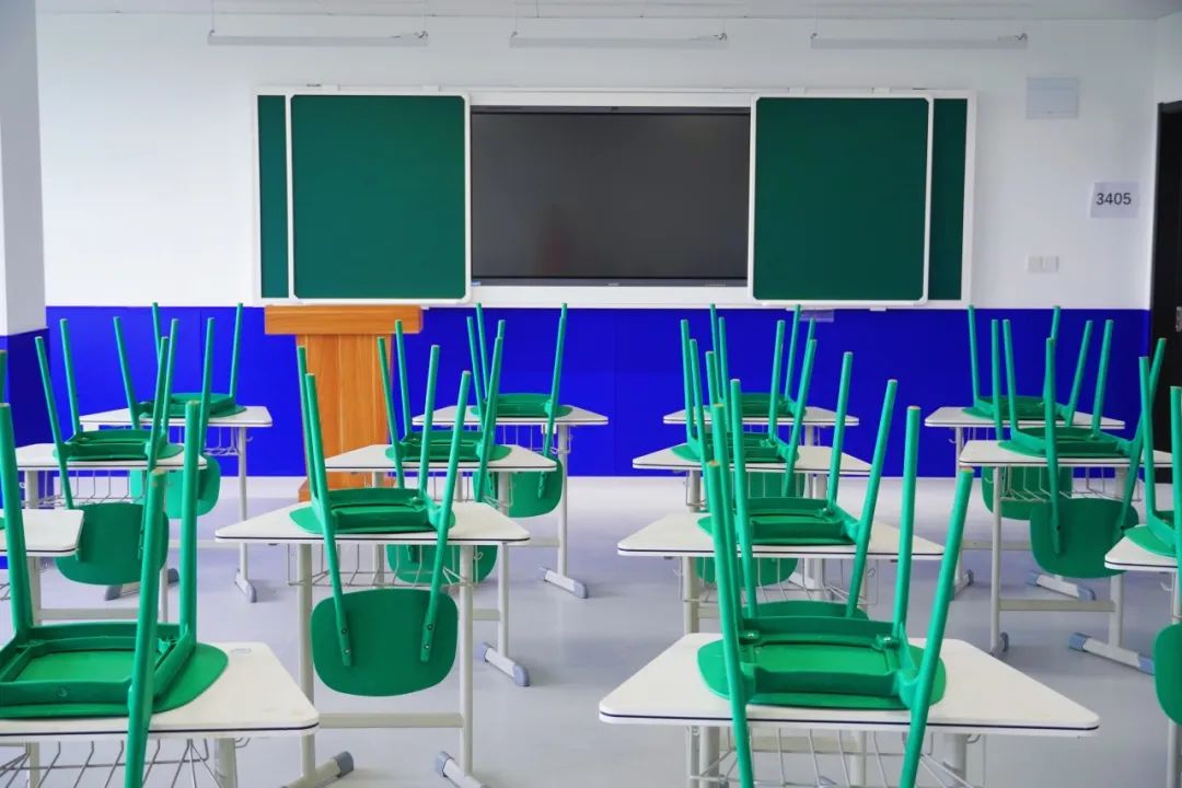 7月26日，上海常青藤学校张江科学城新校区首场实景探校！