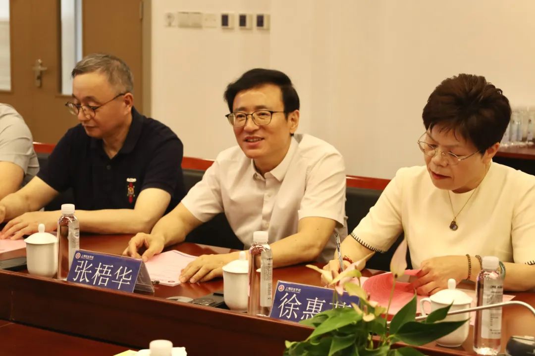 沪港名校正式签约！上海安生学校与香港浸会大学附属王锦辉中小学结为伙伴学校，共育国际化英才