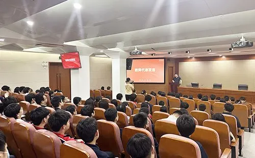 上海日本高中 | 学费7.7万一年！上海工程技术大学多语种日本班2025年招生简章！
