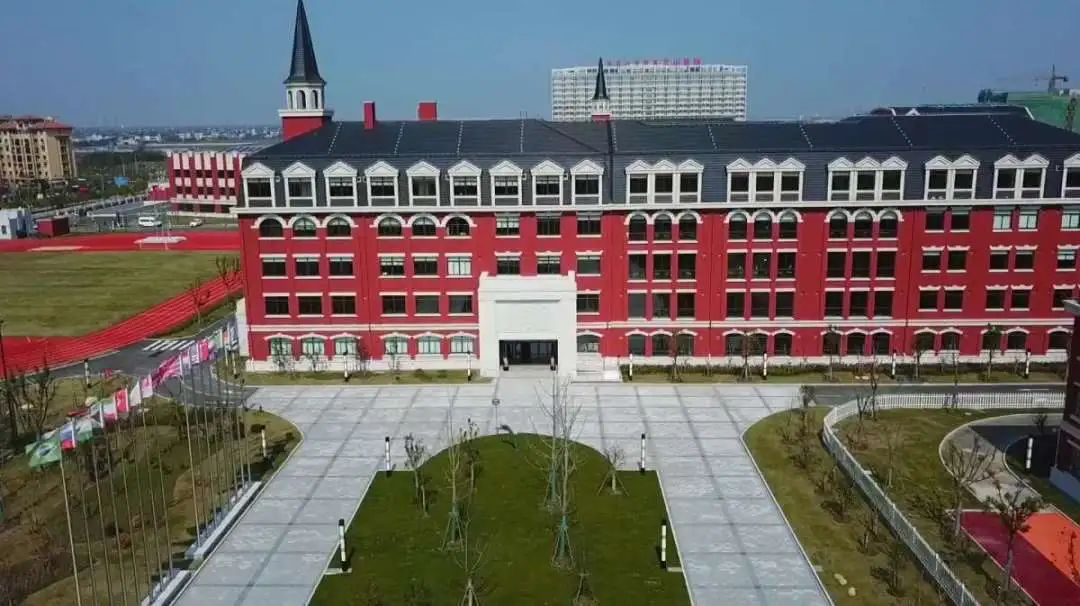 AP大考成绩放榜！WLSA考出10门满分学霸，青浦/金山世外成绩亮眼！