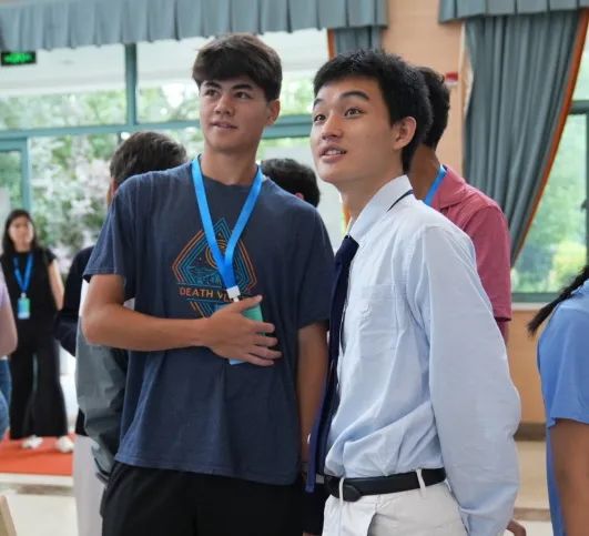 青春对话，传承友谊——美国劳伦斯维尔中学到访宋庆龄学校