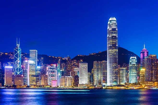 林国荣学子荣耀归来：第六组斩获香港研学冠军，荣获港大教授推荐信