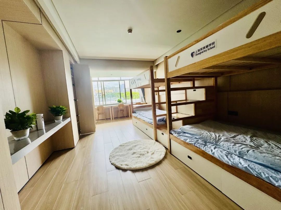 7月26日，上海常青藤学校张江科学城新校区首场实景探校！