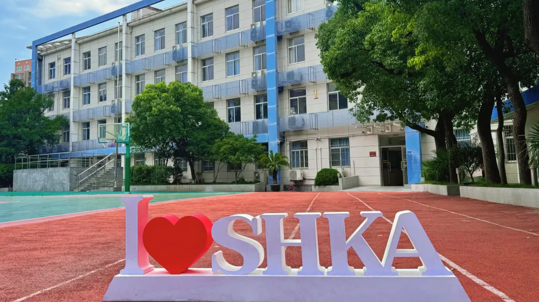 小班制A-Level学校、学费性价比高！上海克勒国际部2025秋招补录开放日（8.2）来了，中考直录+奖学金！
