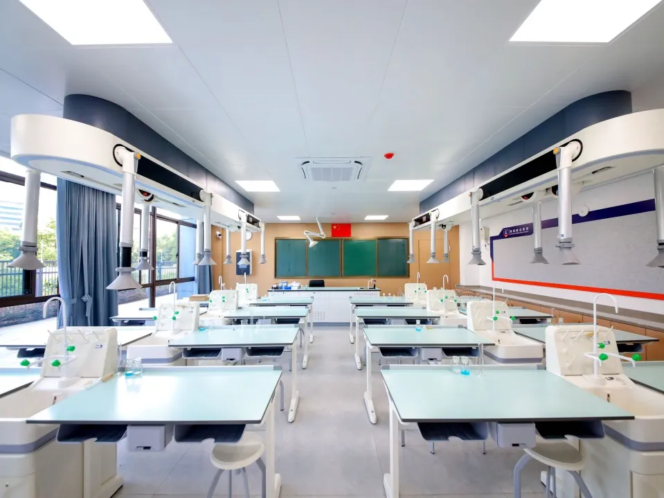 杭州国际高中｜杭州维翰学校国际部2025年秋季招生简章！开设日本、A- level、香港DSE课程！