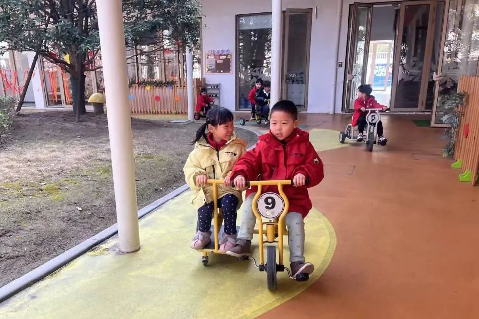 2025上海华旭双语学校毕业生专访 | 全能小绅士炼成记