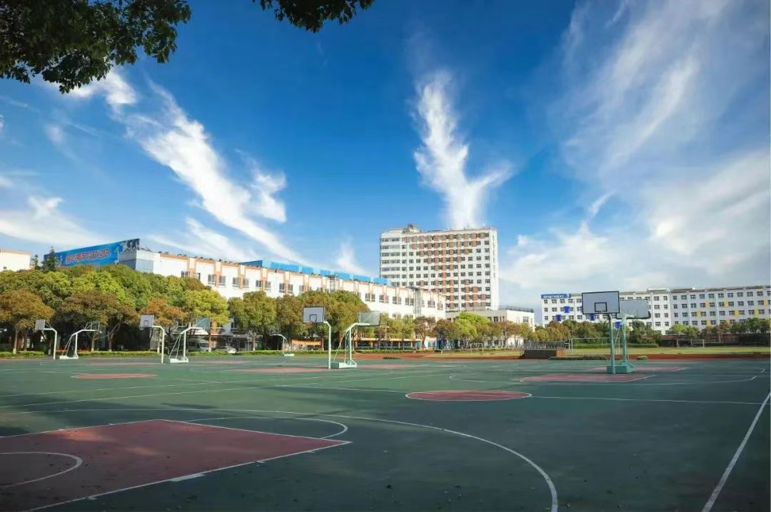 上海择校|上海金苹果学校国际部