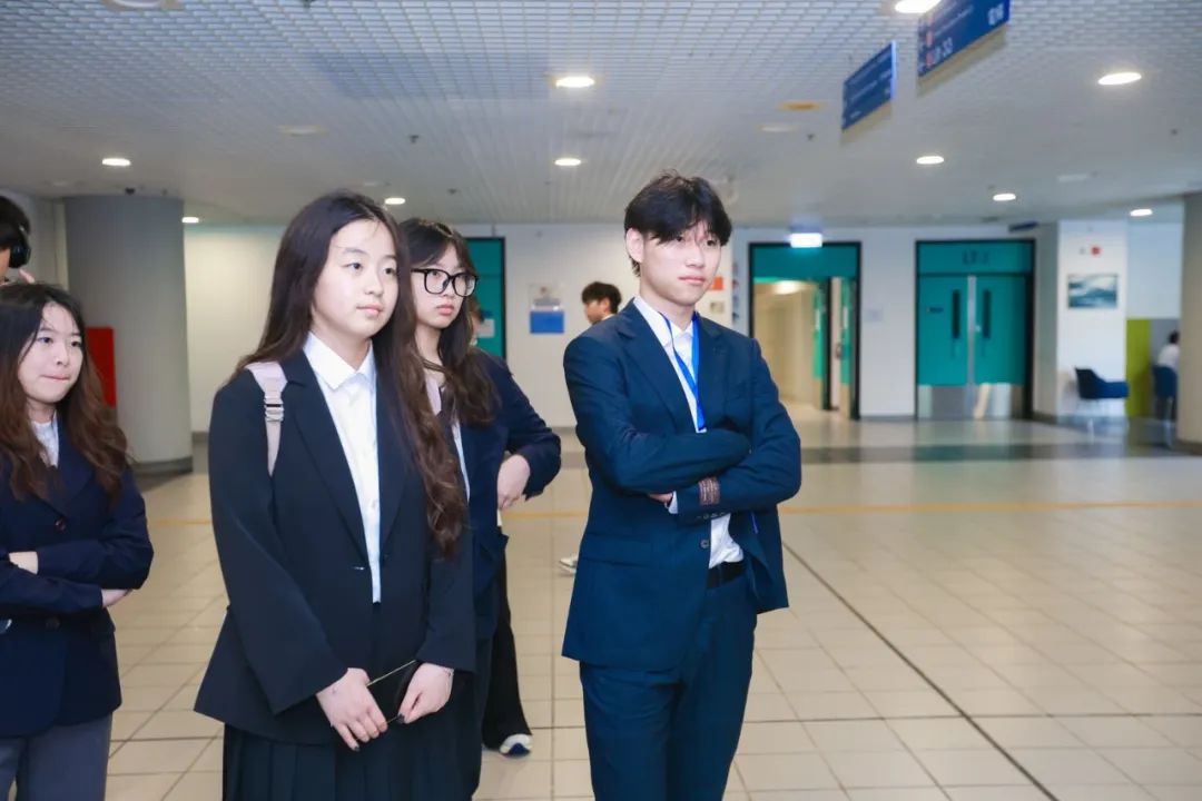 林国荣学子荣耀归来：第六组斩获香港研学冠军，荣获港大教授推荐信