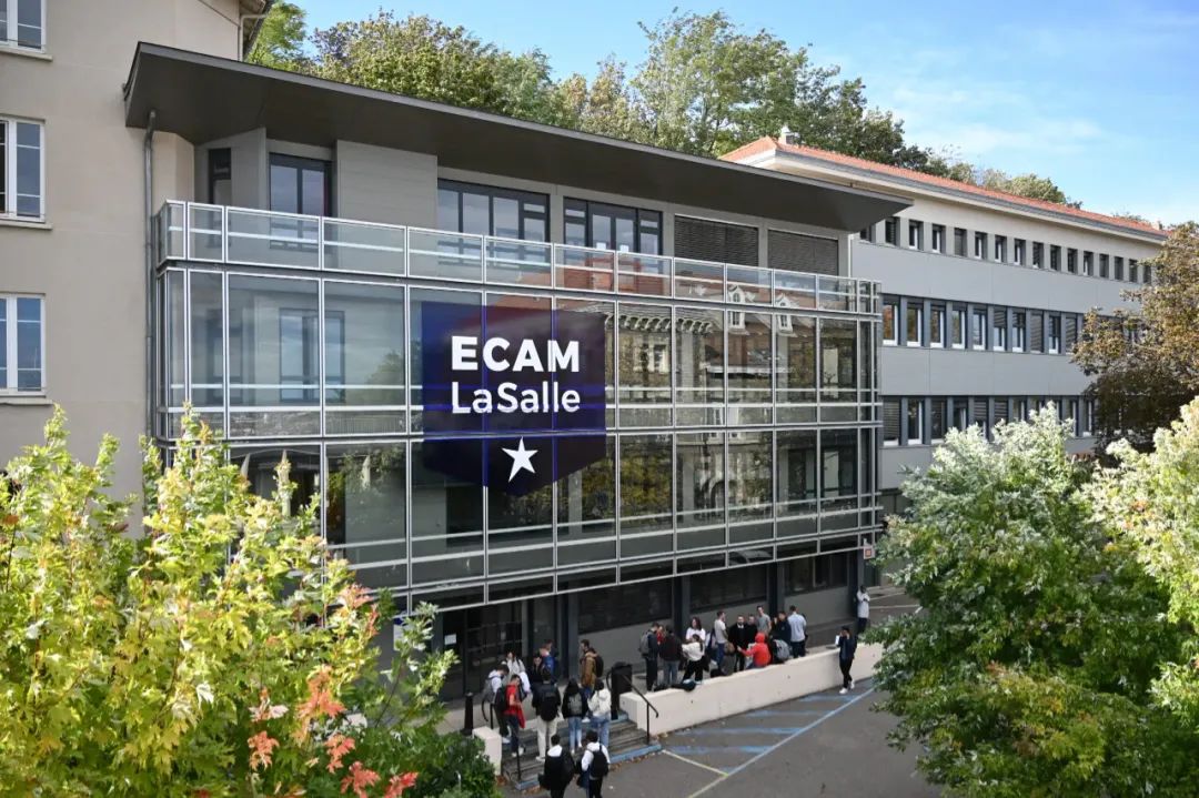 ECAM LaSalle工程师学院：五年制法授通才工程师项目 - Arts et Métiers