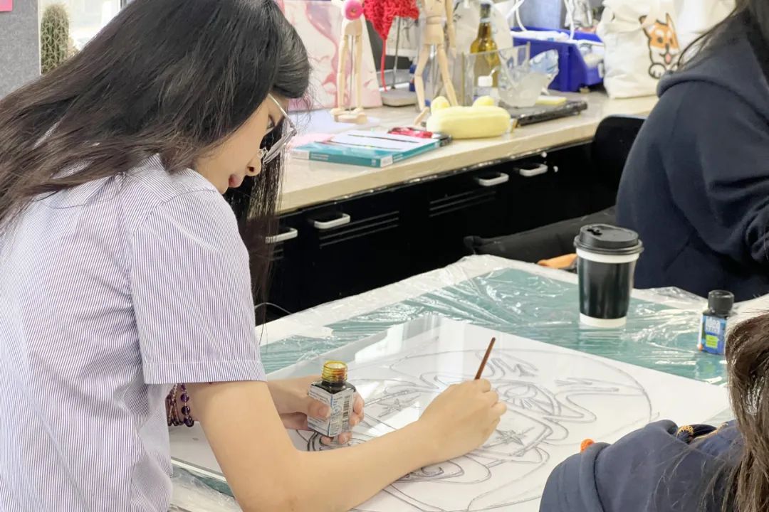 学生作品 I 跨学科学习社区项目-玻璃彩绘艺术