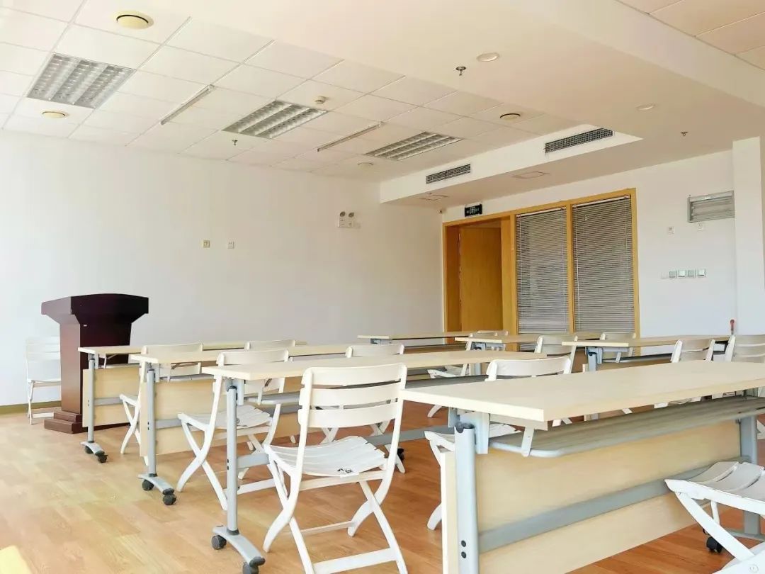 八年积淀托底，升学指导贯彻始终，海岸边的上海东领学校，藏着日高家庭想要的安心
