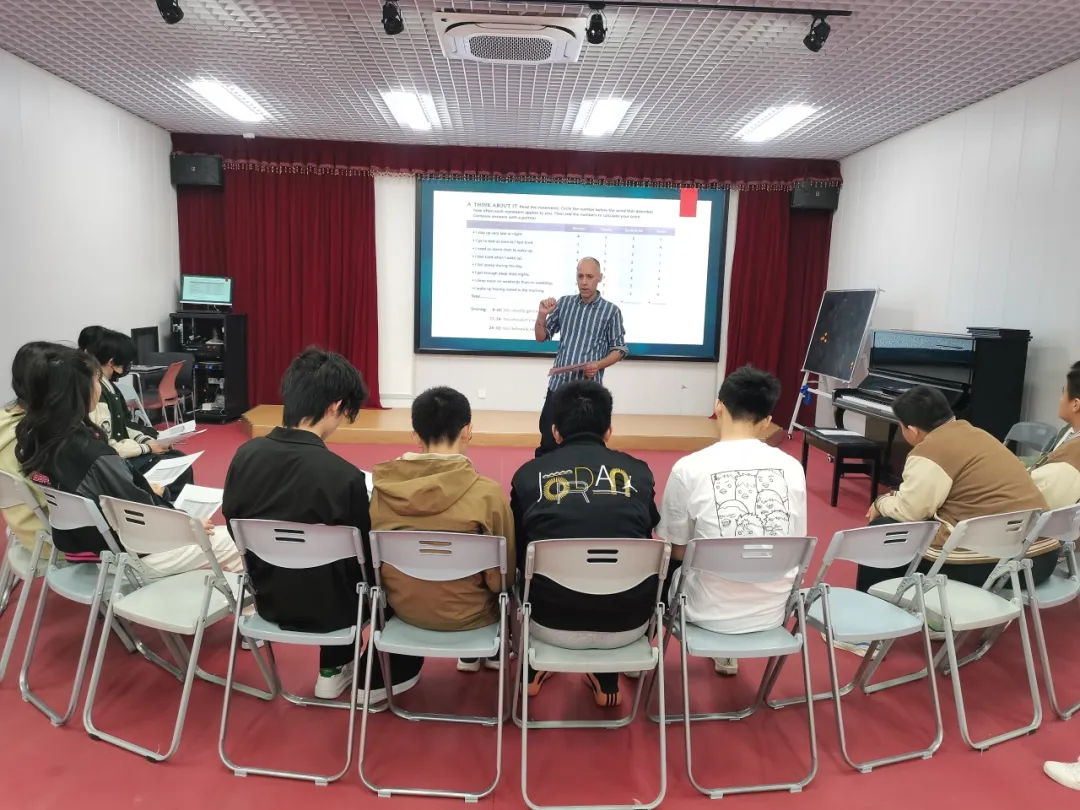 南京国际高中｜学费8万一年！不限学籍户籍！南京理工紫金学院A- level&OSSD课程2025年招生简章！