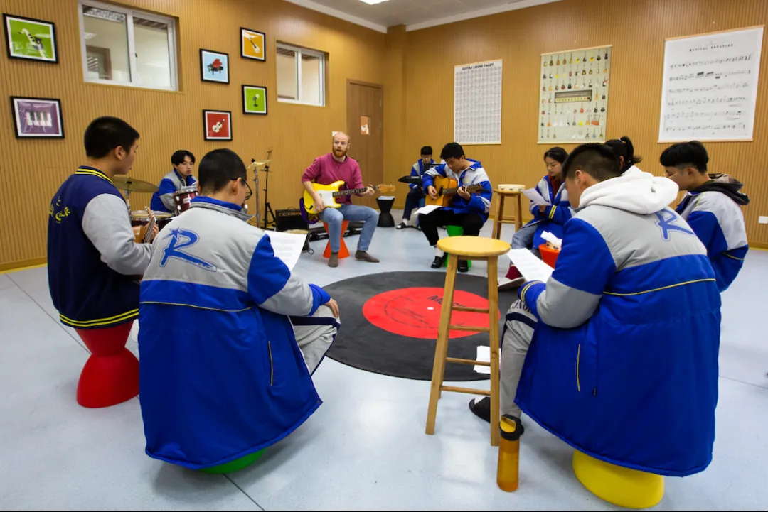 温州国际高中|瑞安中学国际部2025年招生简章！学费10.8万一年！开设香港DSE和AP课程！