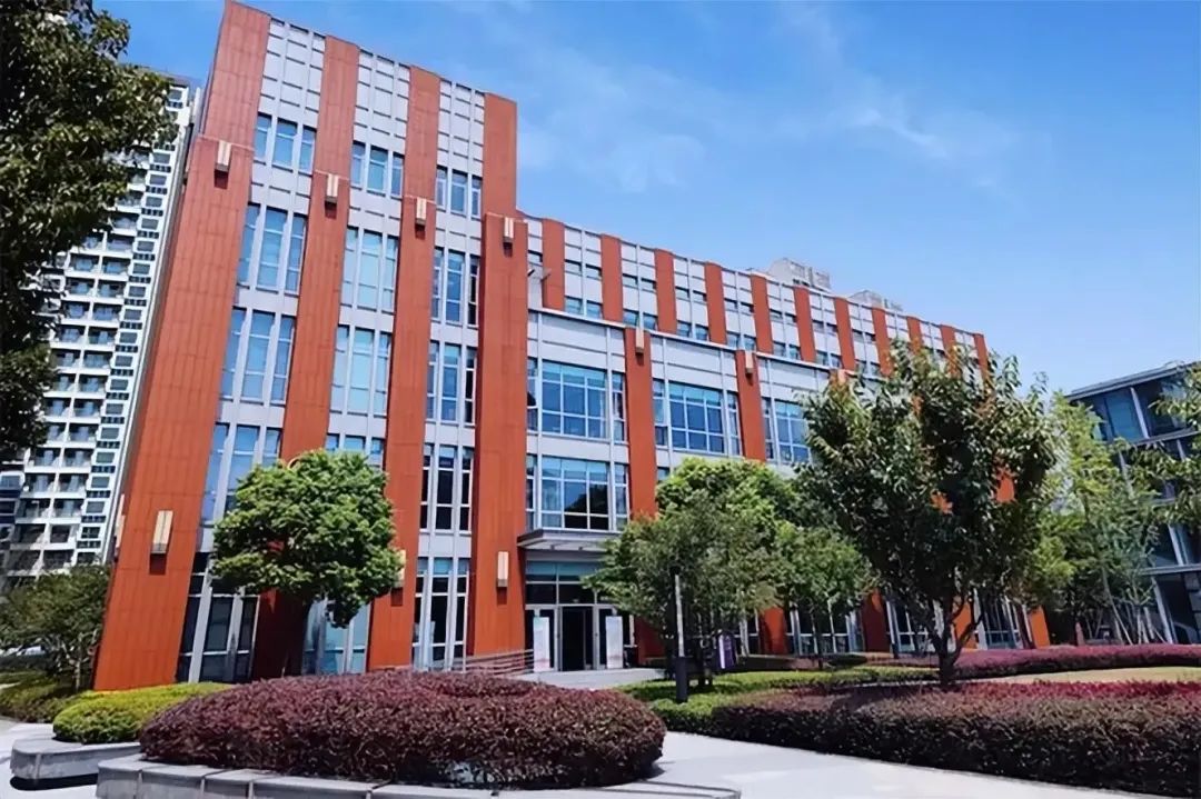 上海日高国际学校盘点！学费/学制/地址!