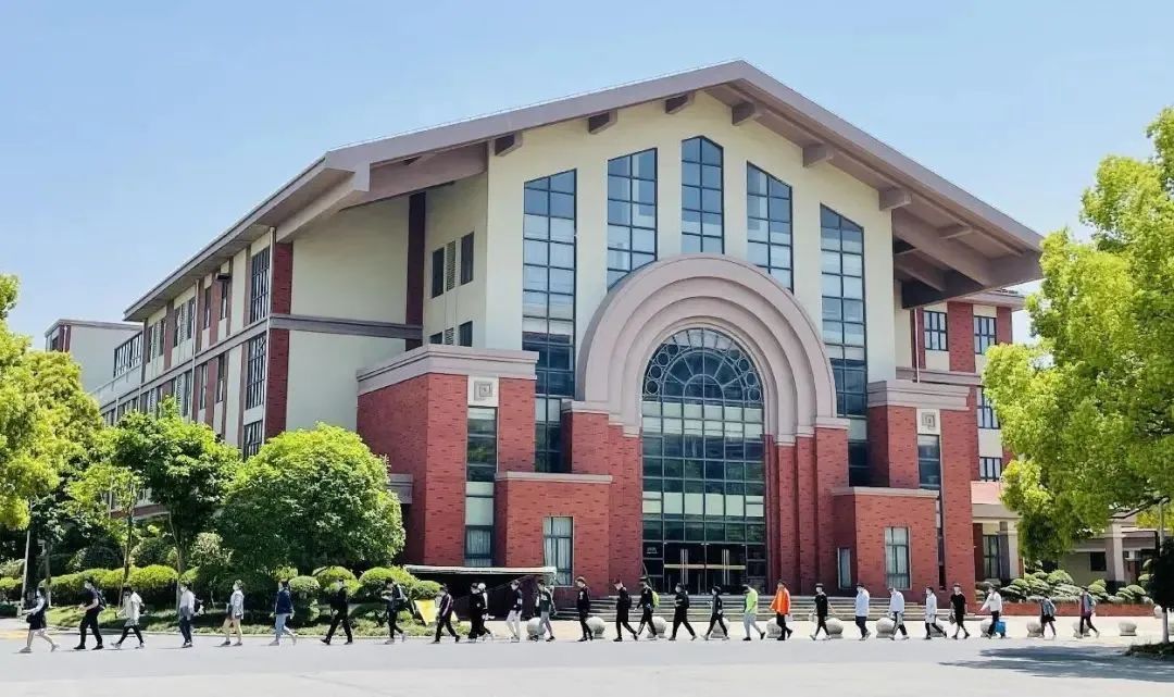 上海师范大学天华学院国际教育学院天华国际中本贯通项目怎么样？