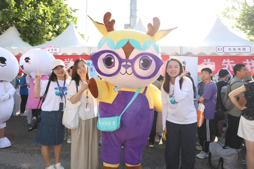 清华大学2025级本科新生数据出炉！强基计划录取900人