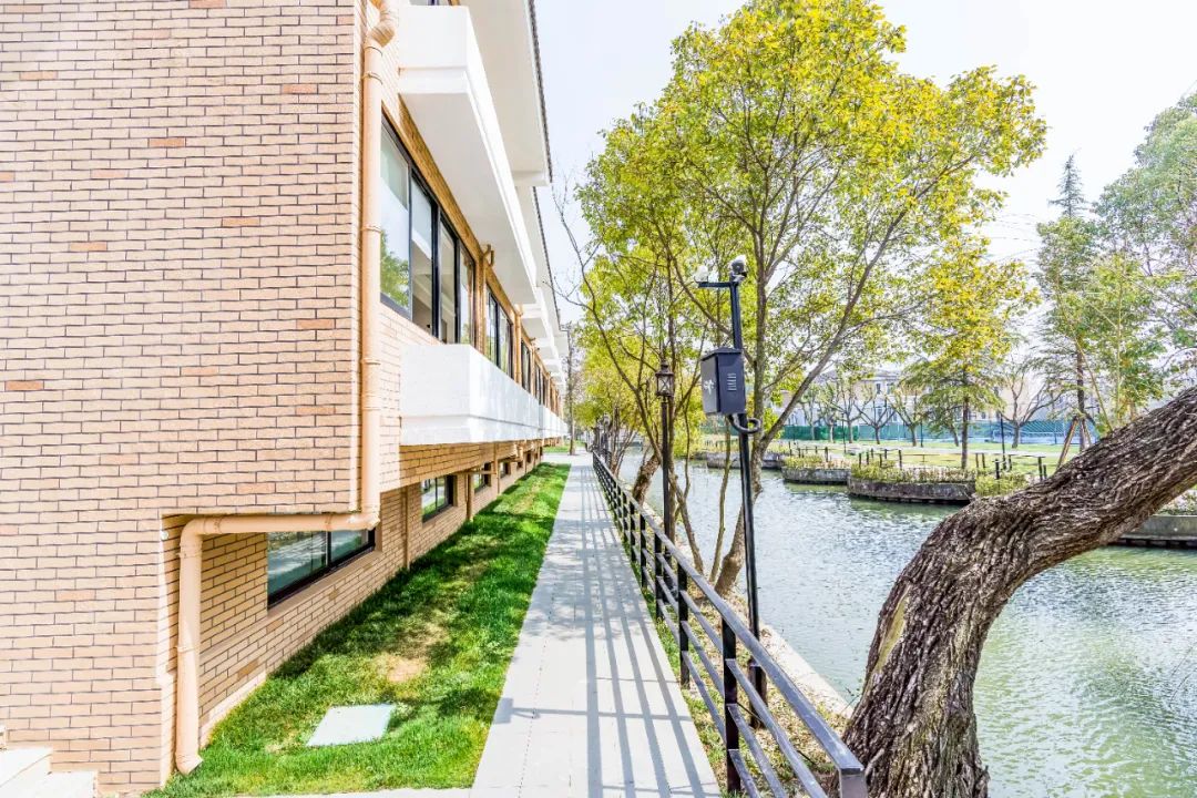 上海阿德科特学校怎么样？26年春招考试什么时候？