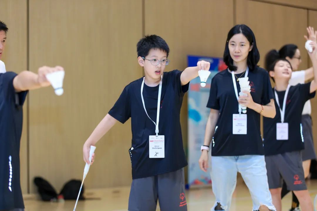 让爱在运动中传递｜特奥融合夏令营在包校