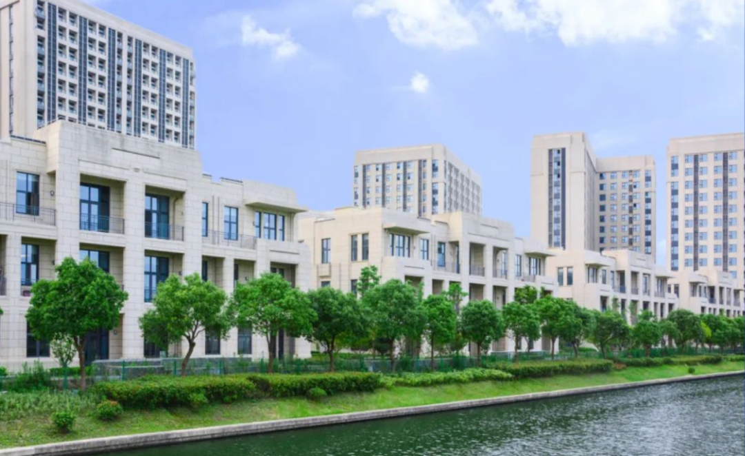 上海浦东新区国际高中学校｜上海高藤致远学校，开设美高AP及Alevel课程~