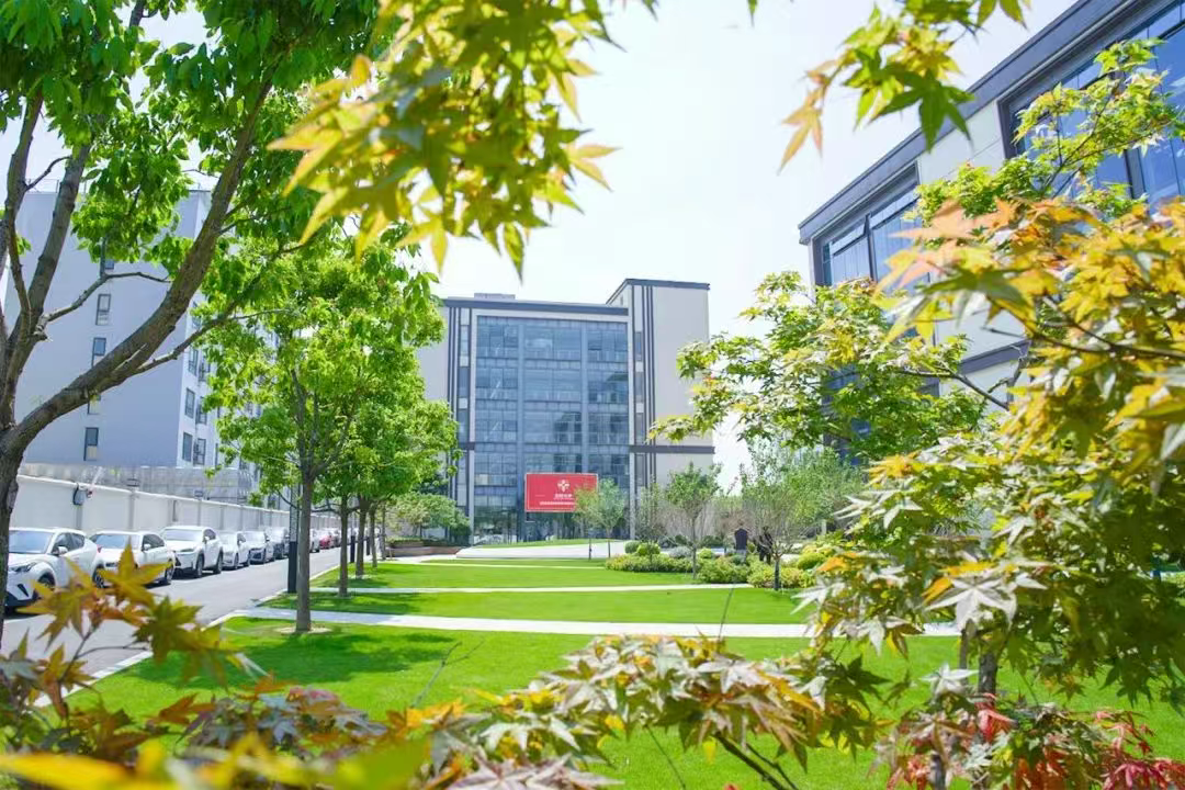 78%获得TOP30院校录取！一文揭秘上海诺美高级中学