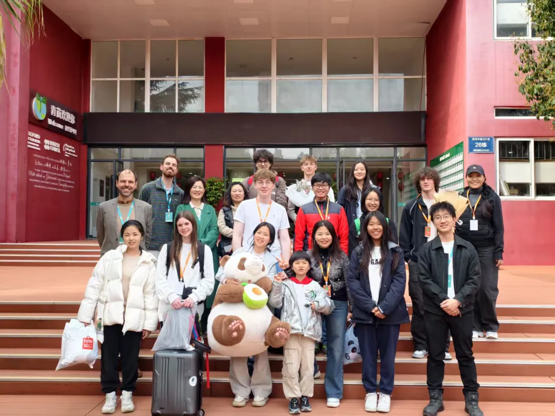 成都国际学校｜成都市龙泉驿区青苗学校2025年招生简章！K12一贯制国际学校！