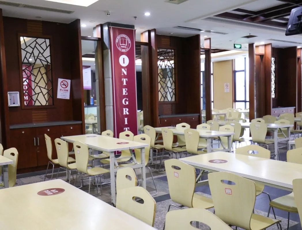 孩子在校吃什么？来看看动辄10w+学费的上海国际学校吃得值不值！