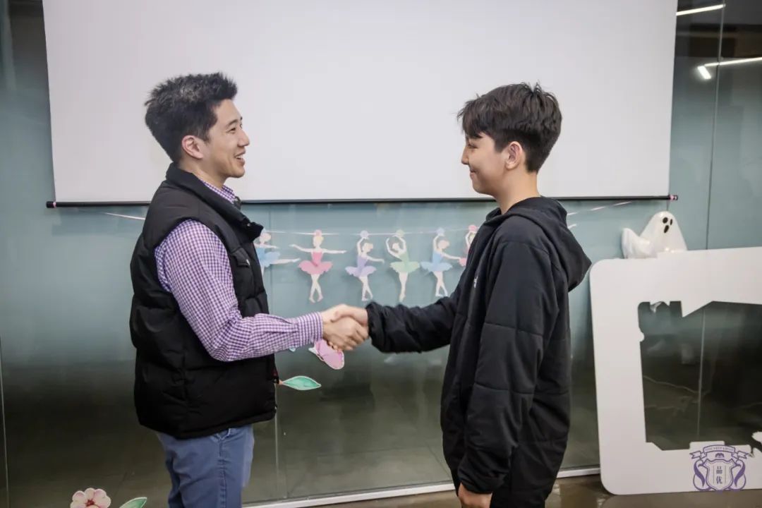 德威男孩申请故事：用独特经历打动招生官