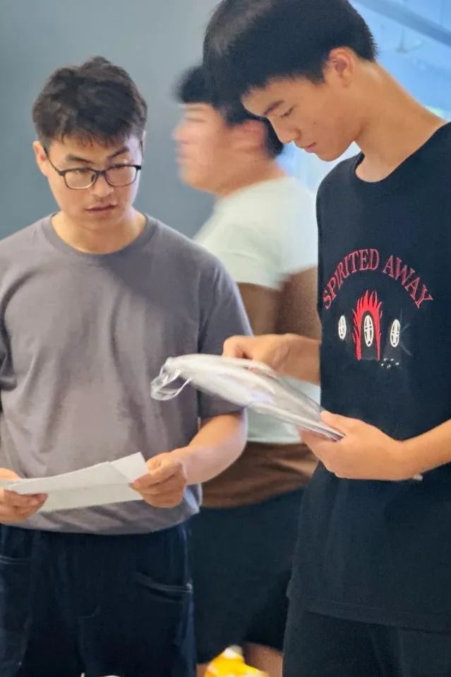 扬帆起航正当时，行中筑梦谱新篇——上海民办行中中学2025级高一新生报到纪实