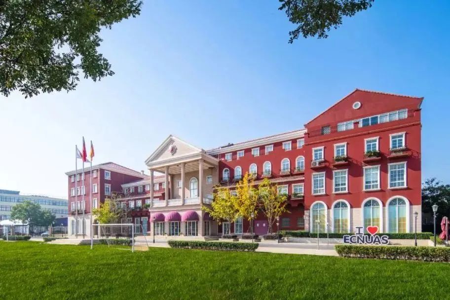 上海嘉定区国际高中学校｜上海华旭双语学校，开设IBDP及Alevel课程！