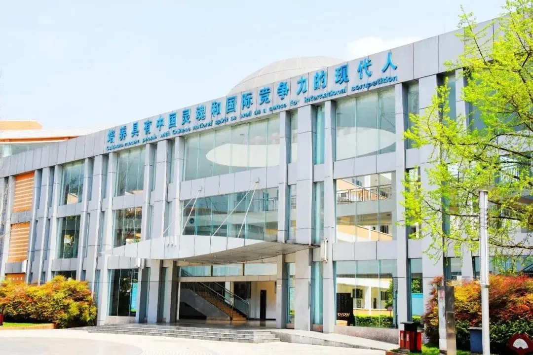 成都日本高中 | 成都冠城实验学校EJU日本名校直通车项目2025年招生简章！
