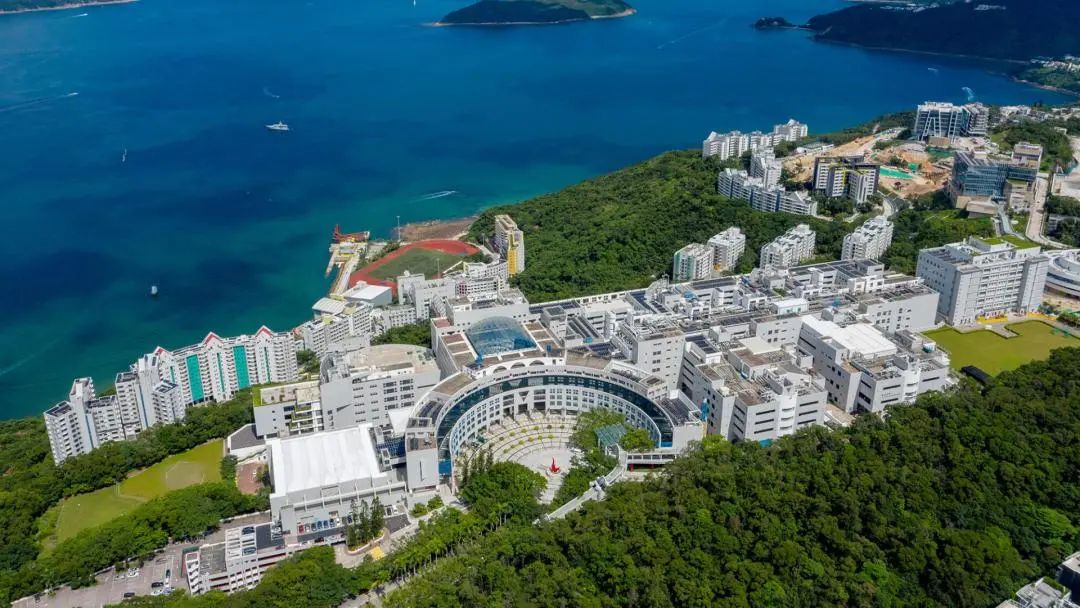 香港本科申请水涨船高？“港三”最新录取趋势与学术要求来了！